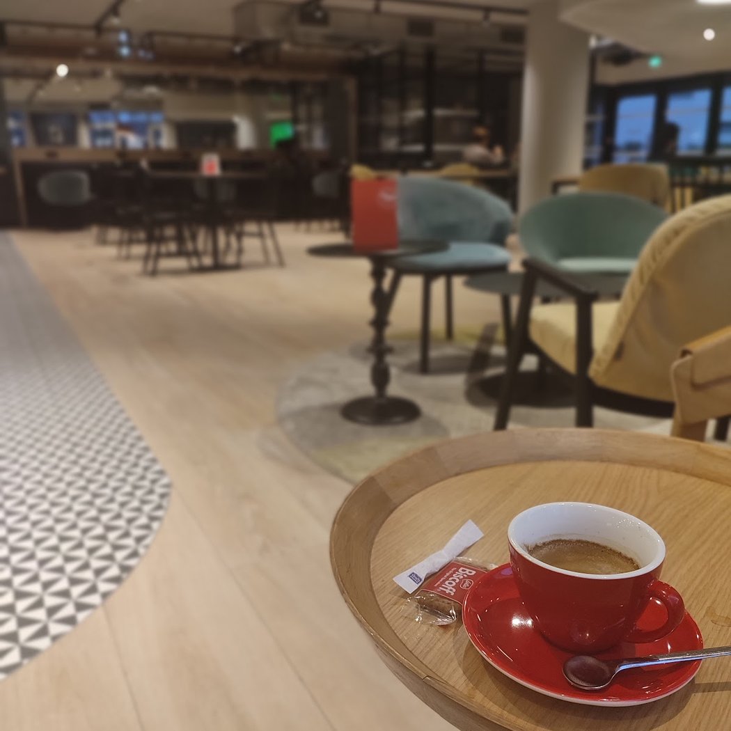 Tulip Café Joinville-le-Pont 1